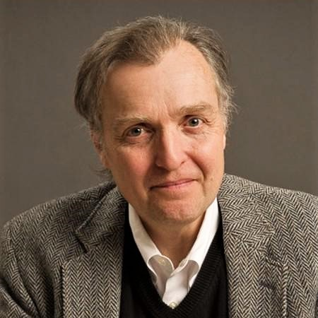 Cam Gordon headshot